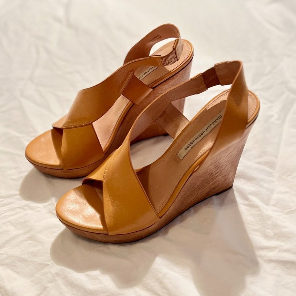 Diane Von Furstenberg Tan Leather Wedge Sandals
